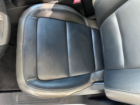 Used 2025 Ford Bronco Outer Banks image 11