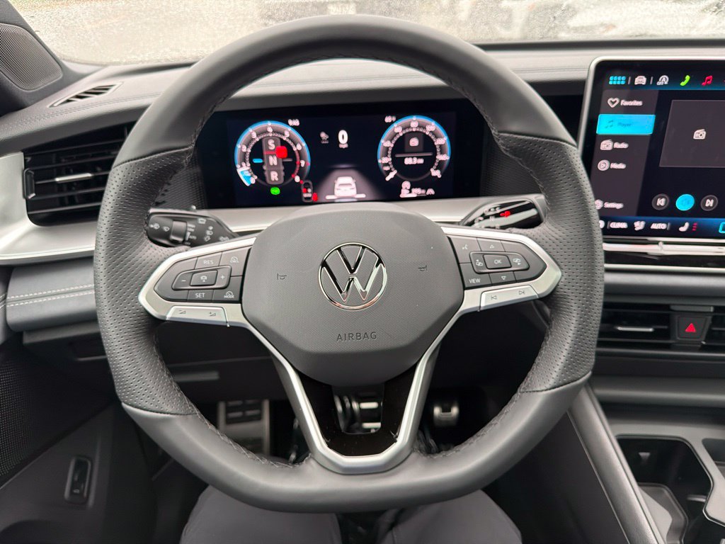 New 2026 Volkswagen Tiguan SE R-Line AWD/4WD image 19