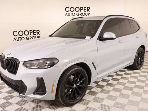Used 2024 BMW X3 sDrive30i w/ Premium Package RWD image 11