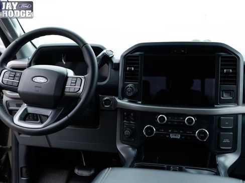 Used 2025 Ford F150 XLT w/ Equipment Group 302A MID image 29