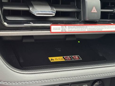 New 2026 Toyota Highlander XLE image 18