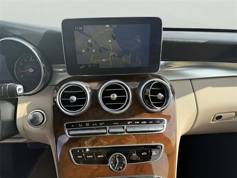 Used 2015 Mercedes-Benz C 300 4MATIC Sedan image 18
