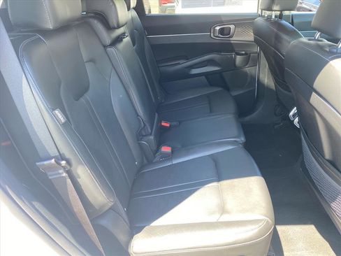 Certified 2024 Kia Sorento S AWD/4WD image 25
