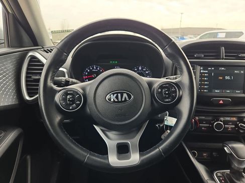 Used 2021 Kia Soul X-Line image 22
