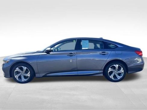 Used 2020 Honda Accord EX image 5