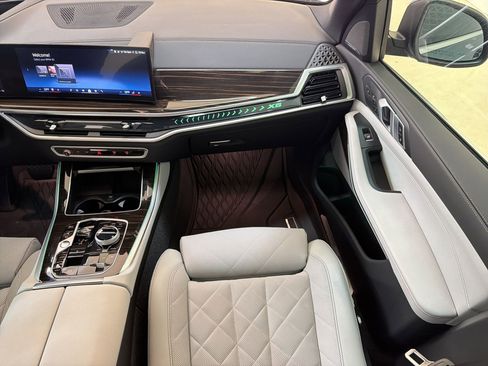 Used 2025 BMW X5 xDrive50e w/ Executive Package image 26