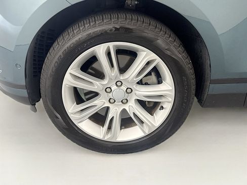 Used 2026 Land Rover Range Rover Velar S AWD/4WD image 32