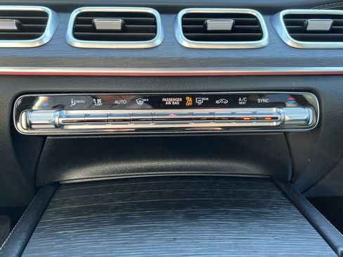 Certified 2022 Mercedes-Benz GLS 450 4MATIC image 29