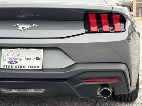 Certified 2024 Ford Mustang Coupe image 7