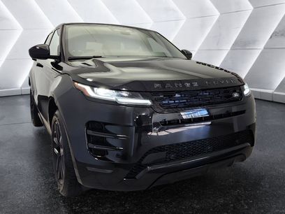 Used 2025 Land Rover Range Rover Evoque Dynamic SE