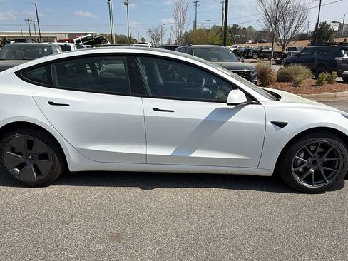 Used 2023 Tesla Model 3 Standard Range image 7