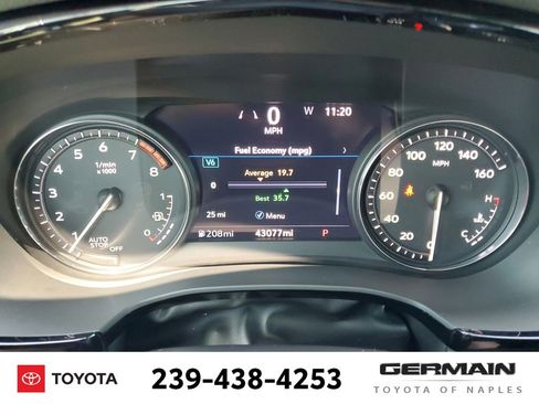 Used 2022 Cadillac XT5 Premium Luxury w/ Technology Package FWD image 27