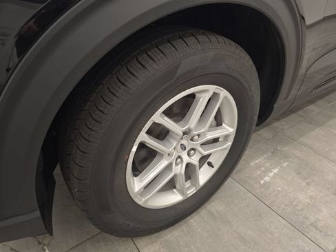 New 2026 Ford Explorer Active RWD image 45