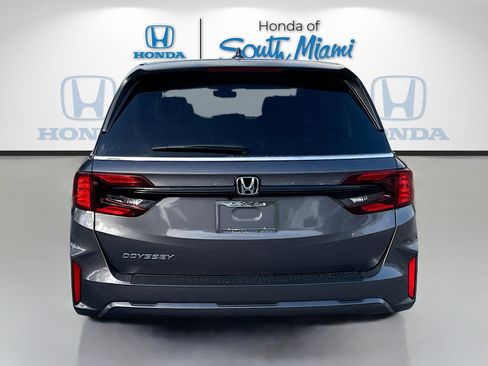 New 2026 Honda Odyssey EX-L image 6