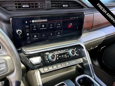 Used 2025 GMC Sierra 1500 Denali Ultimate AWD/4WD image 17