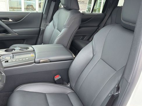 New 2026 Lexus LX 700h Luxury AWD/4WD image 31