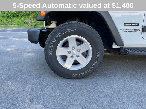 Used 2018 Jeep Wrangler Unlimited Sport S AWD/4WD image 5