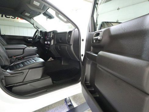 Used 2023 GMC Sierra 1500 Pro w/ Convenience Package AWD/4WD image 10