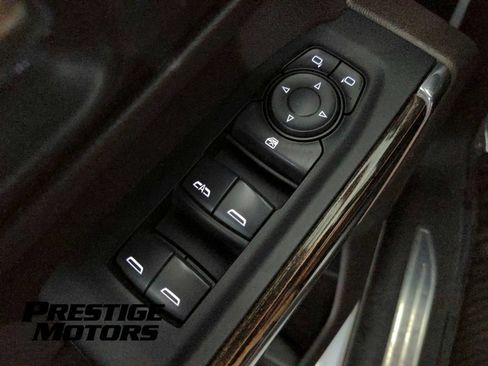 Used 2023 GMC Sierra 3500 SLE w/ SLE Convenience Package AWD/4WD image 25