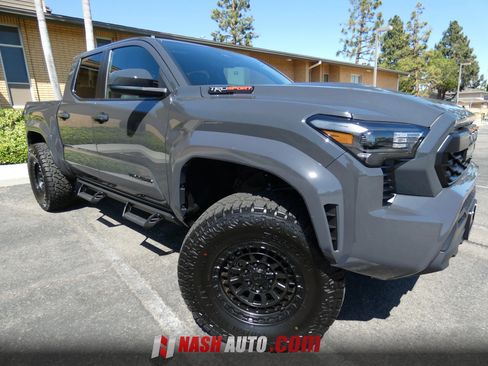 Used 2026 Toyota Tacoma TRD Sport RWD image 6