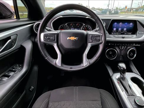 Used 2019 Chevrolet Blazer LT FWD image 6