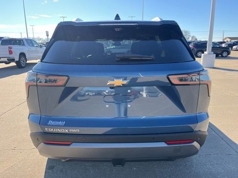 New 2026 Chevrolet Equinox LT w/ Convenience Package II image 4