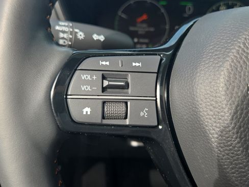 Used 2024 Honda CR-V Sport Touring image 22