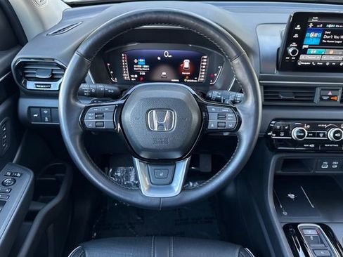Certified 2024 Honda Pilot Elite image 18