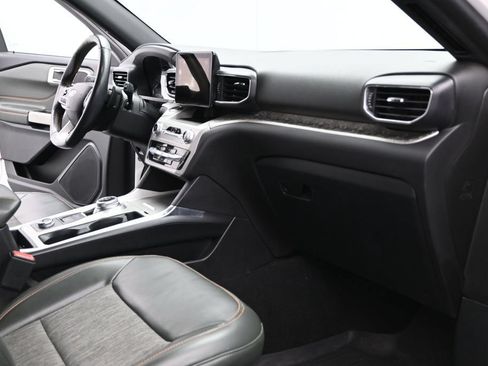 Used 2023 Ford Explorer Timberline AWD/4WD image 6