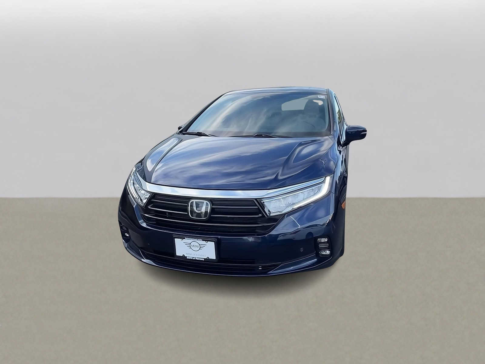 Used 2023 Honda Odyssey Touring image 3