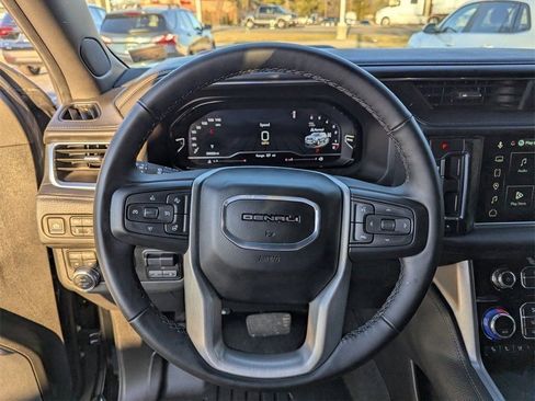 Used 2023 GMC Yukon Denali w/ LPO, Floor Liner Package image 22