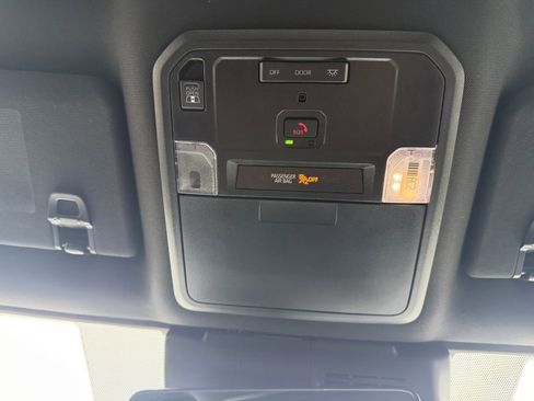 Used 2024 Toyota Tacoma TRD Sport w/ TRD Sport Upgrade Package image 37