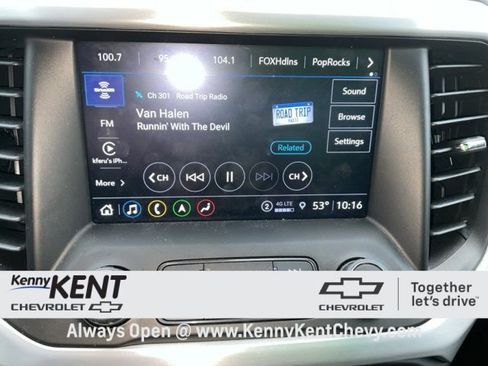 Certified 2023 GMC Acadia SLE w/ Driver Convenience Package image 31