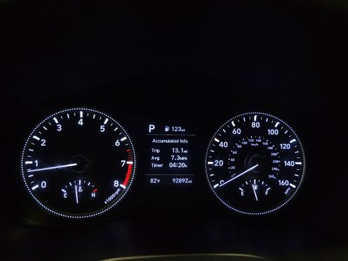 Used 2020 Hyundai Santa Fe SE AWD/4WD image 23