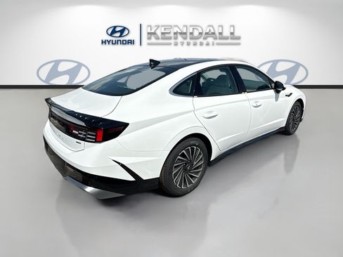 New 2026 Hyundai Sonata SEL FWD image 6