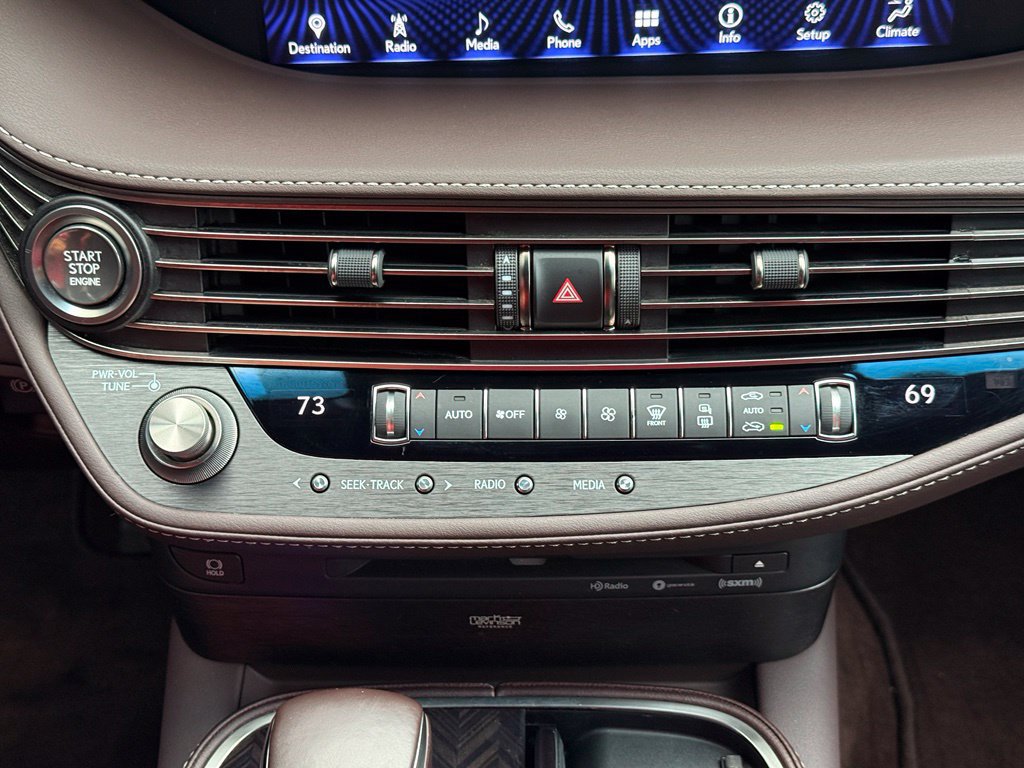 Used 2018 Lexus LS 500 w/ Luxury Package RWD image 18