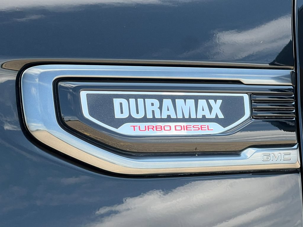 Used 2021 GMC Sierra 1500 AT4 AWD/4WD image 2