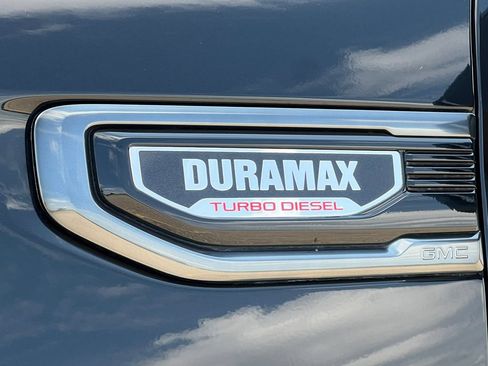 Used 2021 GMC Sierra 1500 AT4 AWD/4WD image 2