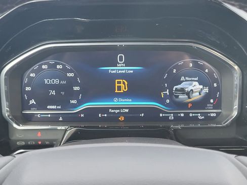 Used 2023 Chevrolet Silverado 1500 ZR2 w/ Technology Package image 17