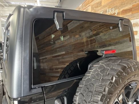 Used 2022 Jeep Wrangler Unlimited Sport image 26