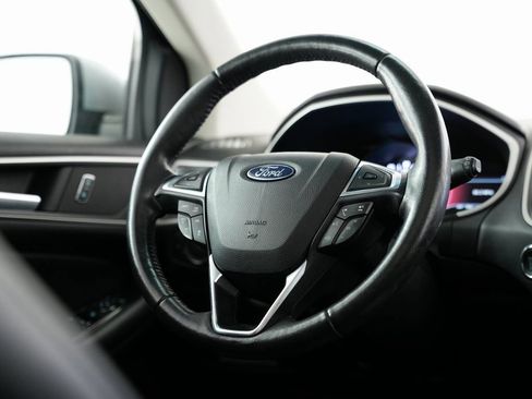 Used 2020 Ford Edge SEL w/ Convenience Package image 11