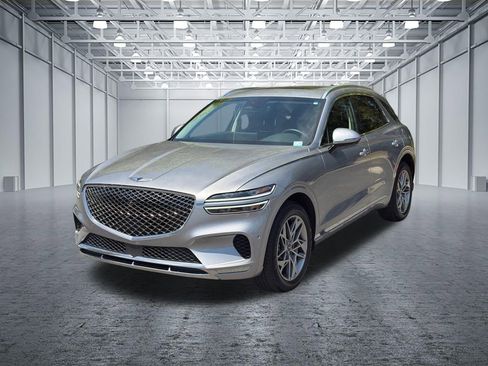 Used 2023 Genesis GV70 2.5T w/ Advanced Package AWD/4WD image 3