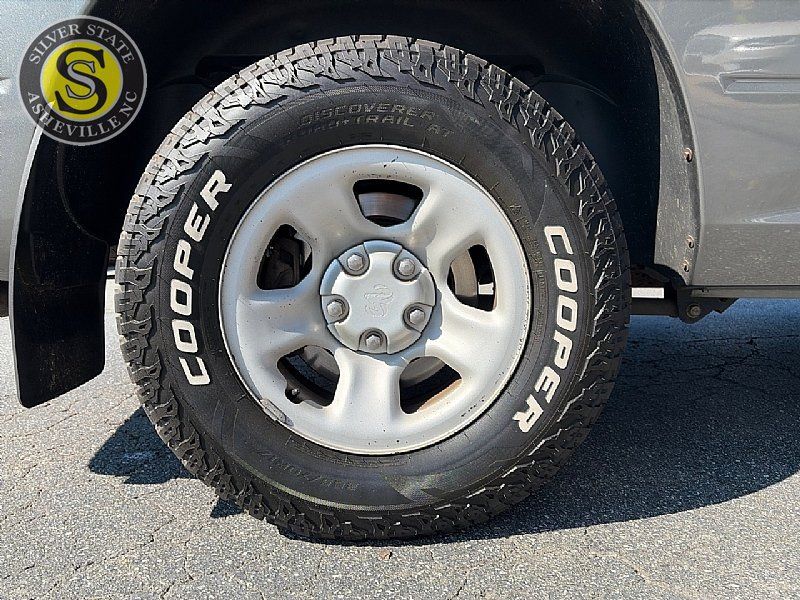 Used 2011 RAM 1500 Tradesman RWD image 9