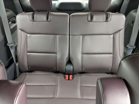 Used 2025 Ford Explorer Platinum w/ LUX Leather Package image 28