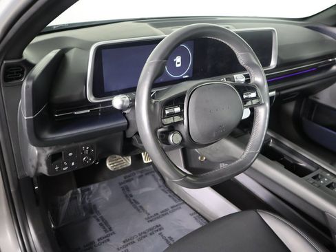 Used 2023 Hyundai Ioniq 6 Limited image 29