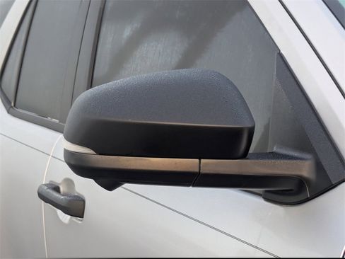 Certified 2025 Toyota 4Runner TRD Off-Road Premium image 13