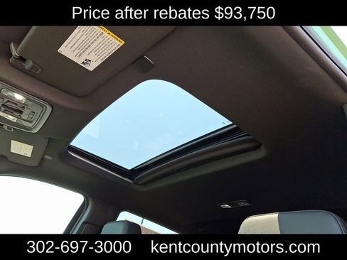 New 2025 GMC Sierra 1500 AT4 w/ Technology Package image 14