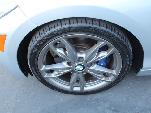 Used 2016 BMW M235i Coupe RWD image 11