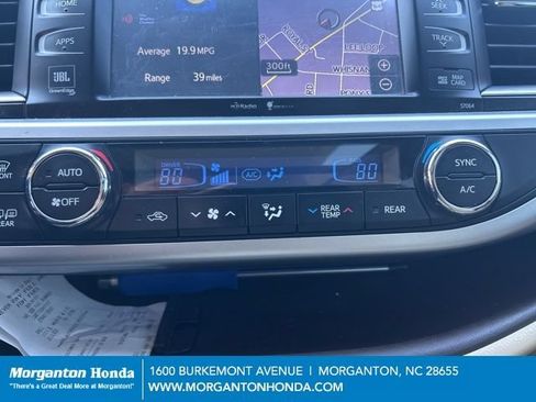 Used 2015 Toyota Highlander Limited Platinum AWD/4WD image 23
