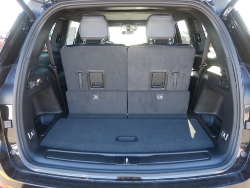 New 2025 Jeep Grand Cherokee L Limited w/ Luxury Tech Group II image 5